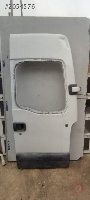 RENAULT MASTER 2 SAĞ ARKA BAGAJ KAPAĞI
