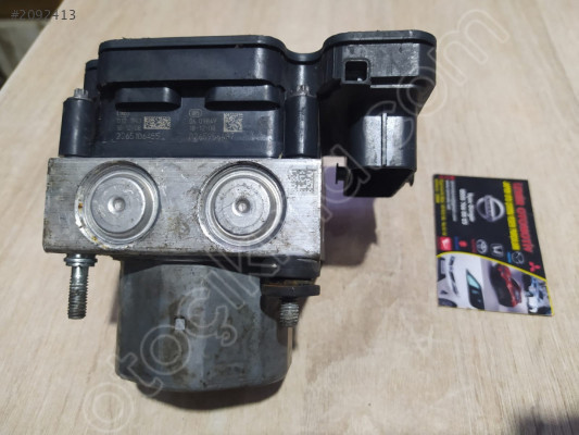 Renault Clio 4 ABS Beyni (Pompası) ÇIKMA
