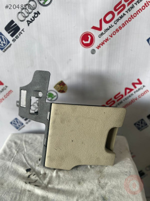 Ön Göğüs Altı Saklama Kabı Sol Taraf Çıkma ORJİNAL 3T1857919 - Skoda 3T1857919 Orijinal Çıkma Yedek Parça Ankara