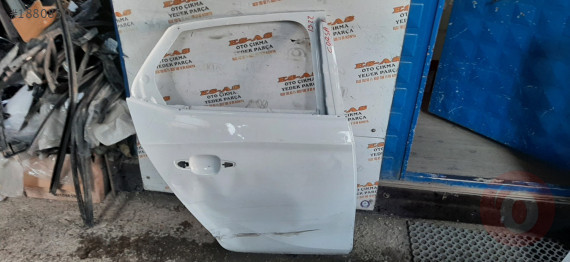 Opel Corsa F sağ arka kapı 2019 2022
