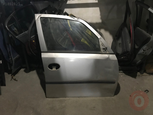 Meriva Sağ ön Kapı Orijinal Çıkma