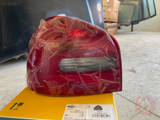 AUDİ A3 SOL STOP LAMBASI ORJİNAL SIFIR ÜRÜN 1998-2000 MODEL