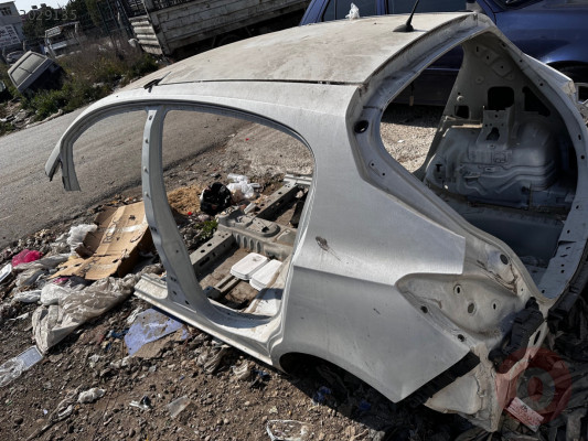 Opel cora e kesme tavan arka hatasız