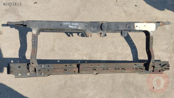 NİSSAN NAVARA 2005-2010 ÖN PANEL