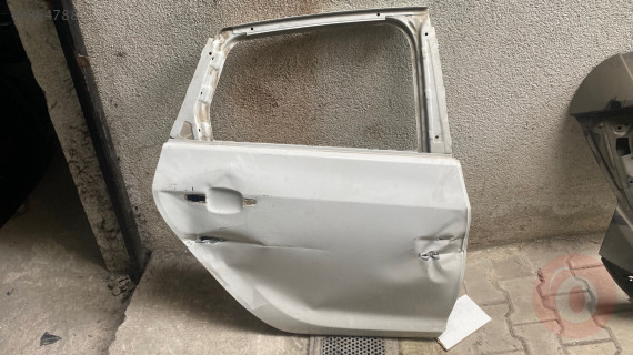 OPEL ASTRA J SAĞ ARKA KAPI CANCAN OPEL
