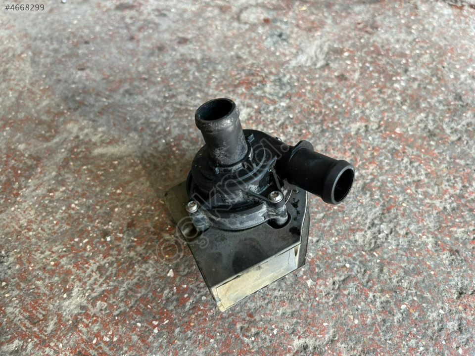 5Q0965567 EK SU POMPASI - Vossan Otomotiv 5Q0965567 EK SU POMPASI - Volkswagen Orijinal Çıkma Yedek Parça Ankara