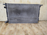 Audi q5 su radyatörü 2.0 vw seat Skoda 80a121251d orijinal