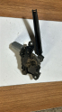 2005-2009 GOLF 5 ARKA CAM SİLGİ MOTORU 0390201800 ORJ ÇIKMA