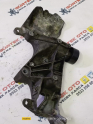 Renault 1.6 şarj dinamosu motor braketi