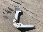 VOLVO XC40 SAĞ ÖN ÇAMURLUK BRAKETİ 32234762