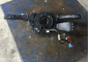 RENAULT MEGANE 4 SİNYAL KOLU