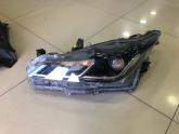 Oto Çıkma Parça / Toyota / Corolla / Elektrik / Far / Çıkma Parça 