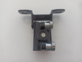 Ford Transit V184 00>08 Sürgülü Kapı Orta Makara BSG 30-975-006