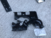 MERCEDES E SERİ W213 SAĞ-SOL KAPUT MENTEŞESİ 2138800128/0228