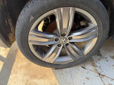 TİGUAN R-LİNE ÇIKMA ORJİNAL JANT 7JX19H2ET43 5NA601025Q