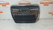Audi A6 ön panjur orijinal çıkma 2009 /11