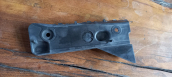 Audi A4 ön tampon braketi sağ OEM 8E0807228 sıfır orj