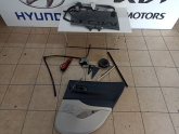 HYUNDAİ BAYON SAĞ ARKA KAPI CAMI ORİJİNAL SÖKME