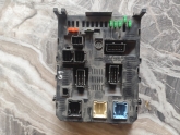 Citroen c4 body beyni 21676031-b ECU