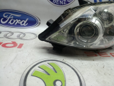 Oto Çıkma Parça / Toyota / Auris / Elektrik / Far / Çıkma Parça 