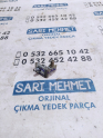 Oto Çıkma Parça / Mekanik / Kapı Menteşesi / Audi / A4 / Çıkma Parça 