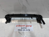 PASSAT B8 ÖN TAMPON DEMİRİ ORJİNAL