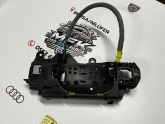 AUDİ A4 SAĞ ÖN KAPI KOLU HAZNESİ ORJİNAL 8W0837812A