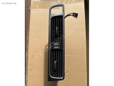 8R1820951G Audı Q5 orta Kalerifer Izgarası