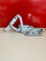 OPEL İNSİGNİA B SAĞ KAPUT MENTEŞESİ ORJİNAL 39085088