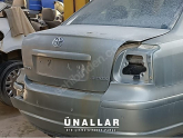 TOYOTA AVENSİS BAGAJ KAPAĞI ve TÜM AKSAM | ÜNALLAR OTO ÇIKMA |