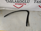 FORD FOCUS 2 SAĞ ÖN KAPI ÇERÇEVE İÇ BAKALİTİ