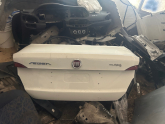 Fiat Egea bagaj kapağı