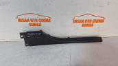 Megane 3 sol ön kapı eşik plastiği