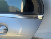 Mercedes C180 W204 sol arka kapı 3 nikelajlı dış sıyırıcı fitil