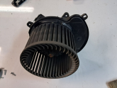 Oto Çıkma Parça / Isıtma, Soğutma & Klima / Kalorifer Motoru / Renault / Megane / Çıkma Parça 