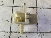 CHEVROLET AVEO KALOS HB SAĞ ARKA TAMPON BRAKETİ 96489187