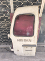 Nissan vanetta bağaj kapağı
