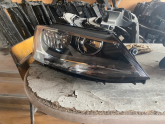 Oto Çıkma Parça / Elektrik / Far / Volkswagen / Jetta / Çıkma Parça 