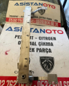 Peugeot 208 ön tampon demiri