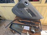 FORD FUSİON SAĞ ARKA KAPI KELEBEK CAMI 02-08 MODEL