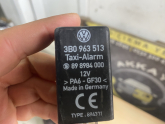 3B0963513 Caddy Taxi Alarm Kontrol Ünitesi Orjinal Çıkma