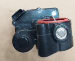 161A06251R  KELEBEK KUTUSU M9R TRAFFİC III 1.6