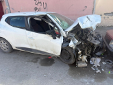Oto Çıkma Parça / Kaporta & Karoser / Kapı / Renault / Clio / Çıkma Parça 