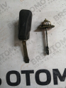 VOLKSWAGEN T4 ÖN SAĞ ve SOL KAPI GERGİSİ 701837249A
