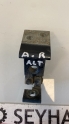 seat cordoba 1997-2001 arka sağ kapı alt menteşesi