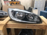 VOLVO S60 2014-2017 SAĞ FAR 89908427