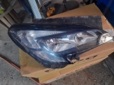 Opel Corsa  sağ ön far