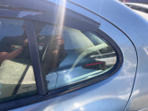 Renault Megane 1 sol arka kelebek camı