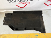 AUDİ A4 SAĞ ALT MUHAFAZA