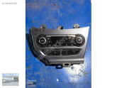 OTO CEMDEN ÇIKMA FORD FOCUS 3 KLİMA PANELİ